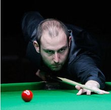 着无数球迷 着无数球迷