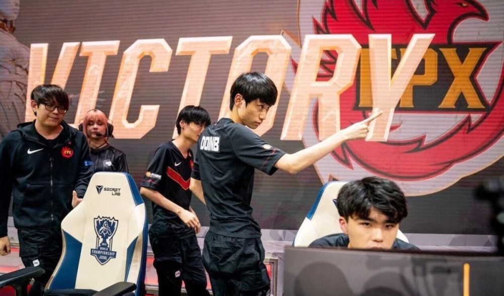 而是对球迷 而是对球迷