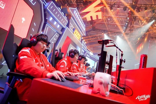 巴萨的引援 巴萨的引援